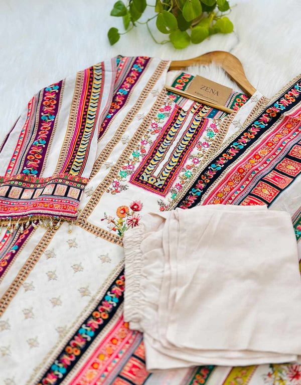 Timeless Elegance – READY TO WEAR PURE CREPE PAKISTANI KURTI SET ✨