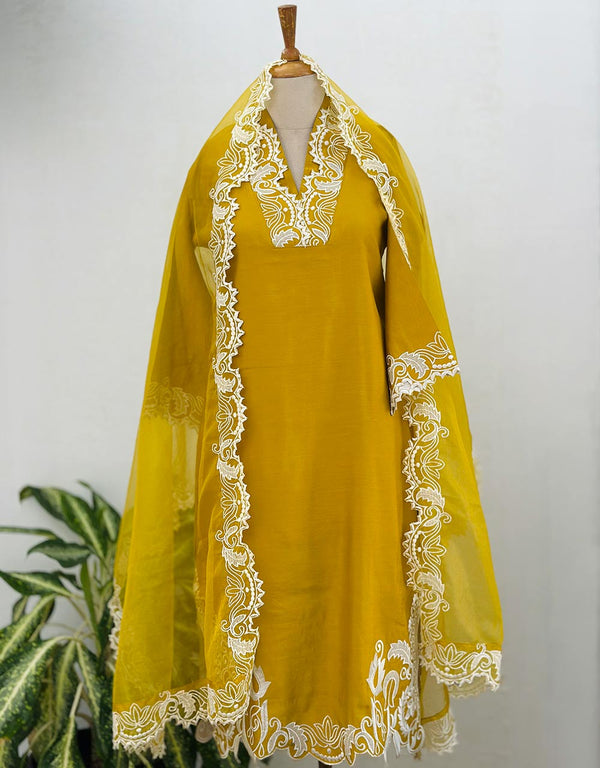 Ready-to-Wear Muslin Kurti Set π