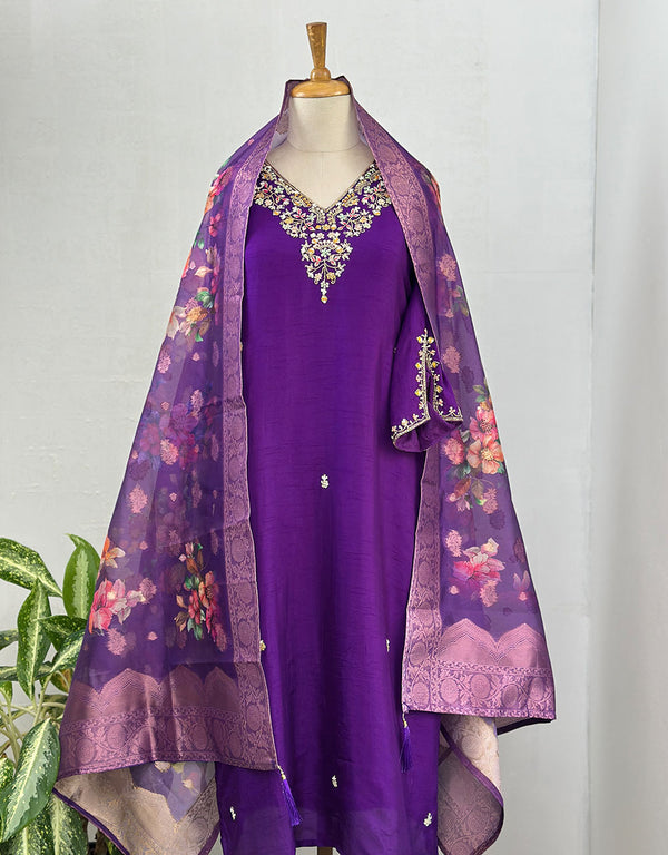 Pure Dola Silk Ready-to-Wear Kurti Set with Organza Dupatta & Banarasi Border - Luxurious Charm ✨