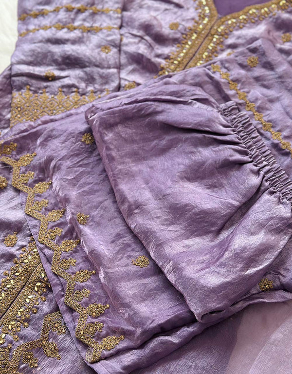 Ready-to-Wear Shimmer Silk Kurti Set – Effortless Glamour & Luxe Appeal ✨