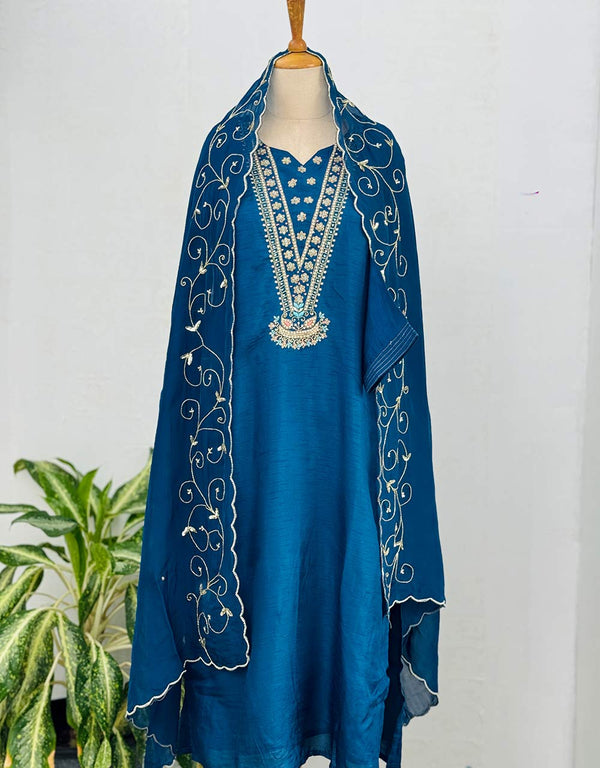 Dola Silk Ready-to-Wear Hand Work Kurti Set ✨