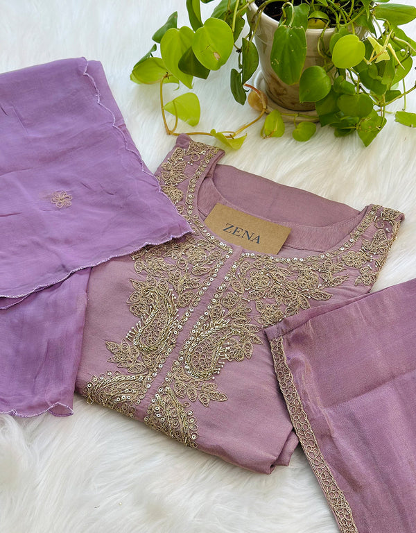 Tissue Silk Ready-to-Wear Handwork Kurti Set – Luxurious Craftsmanship & Timeless Grace ✨