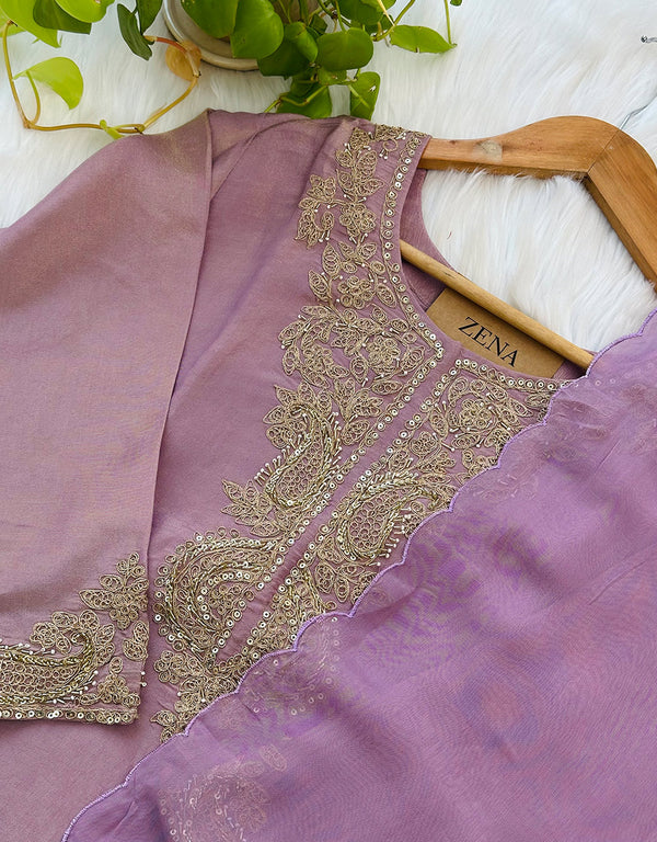 Tissue Silk Ready-to-Wear Handwork Kurti Set – Luxurious Craftsmanship & Timeless Grace ✨