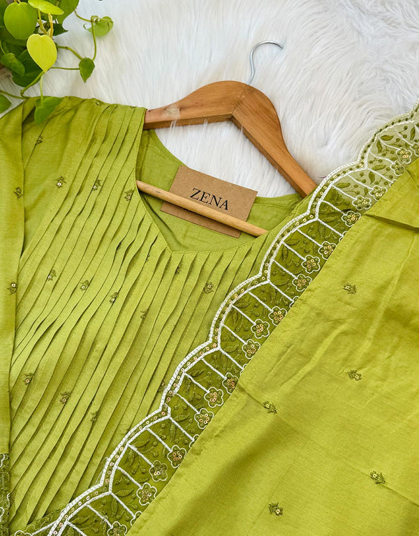 Ready-to-Wear Anarkali Kurti Set – Regal Elegance & Effortless Style ✨