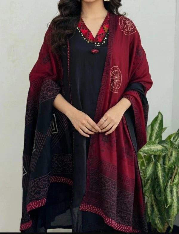 Premium Glass Chanderi Mirror Work Kurti Set – Paired with Cotton Dupatta & Palazzo ✨