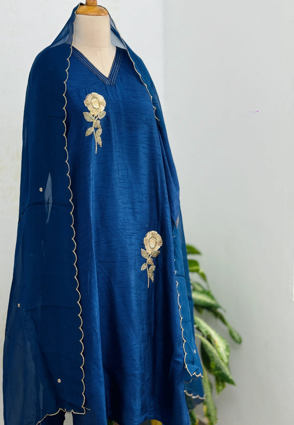 ✨ Pure Dola Silk Handwork Kurti Set ✨