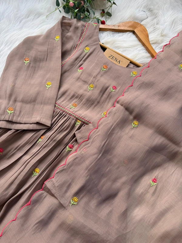 ✨ Glass Chanderi Anarkali Kurti Set – Top, Bottom & Dupatta ✨