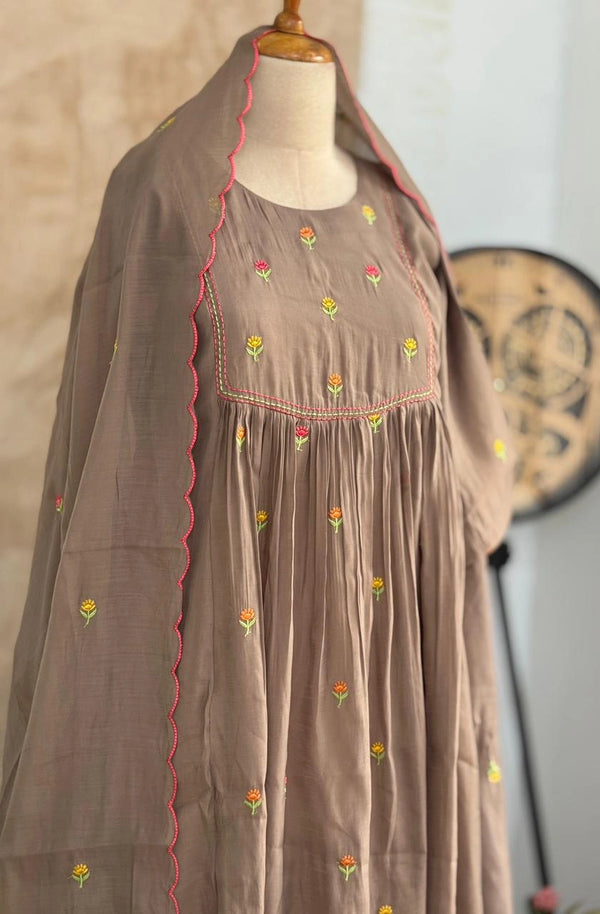 ✨ Glass Chanderi Anarkali Kurti Set – Top, Bottom & Dupatta ✨
