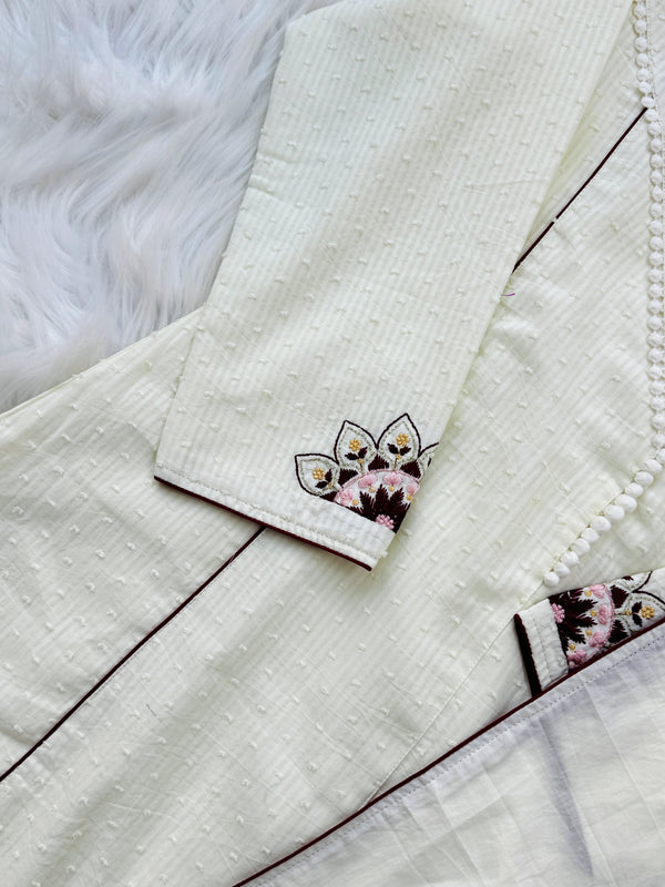 🌿 Pure Mul Cotton Striped Kurti Set with Embroidery 🌿