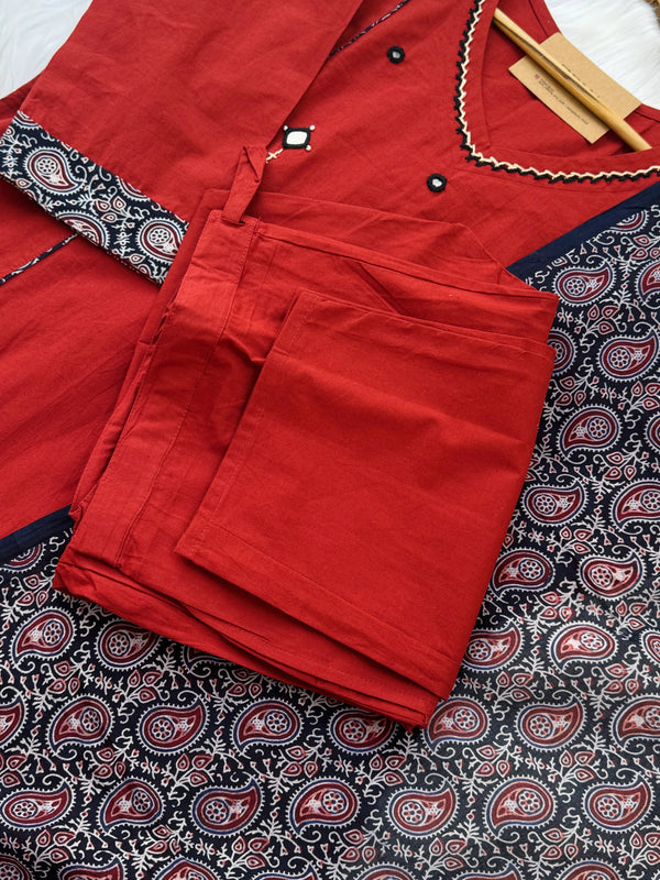 Pure Cotton Mirror Work Kurti Set – Top, Bottom & Dupatta