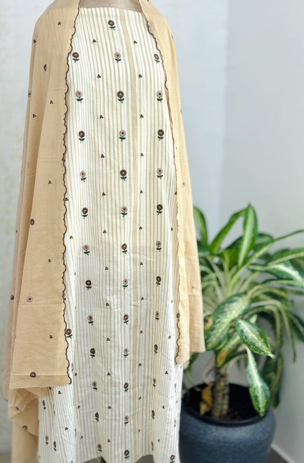 Unstitched Pure Cotton Kurti Set – Top, Bottom & Dupatta 🌿