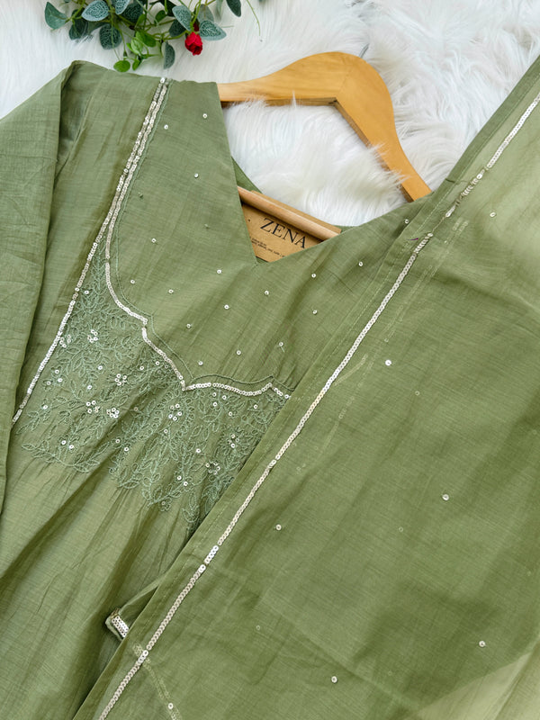 Mul Chanderi Hand-Detailed Anarkali Set