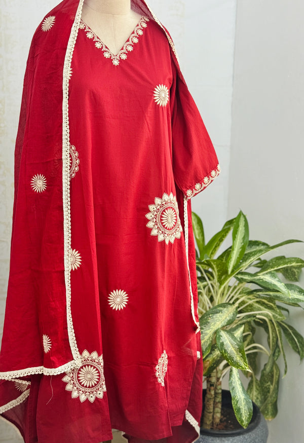 Pure Cotton Embroidered Kurti Set 🌿