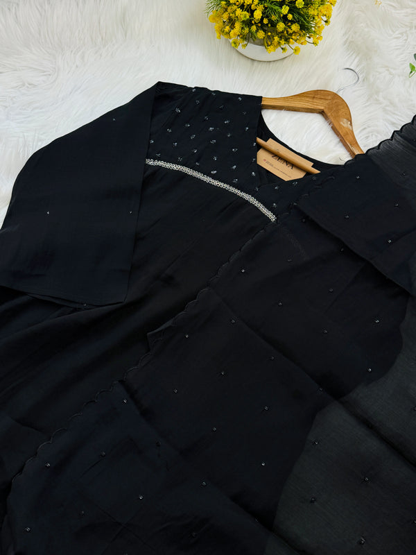 ✨ Glass Chanderi Hand-Detailed Anarkali Set ✨