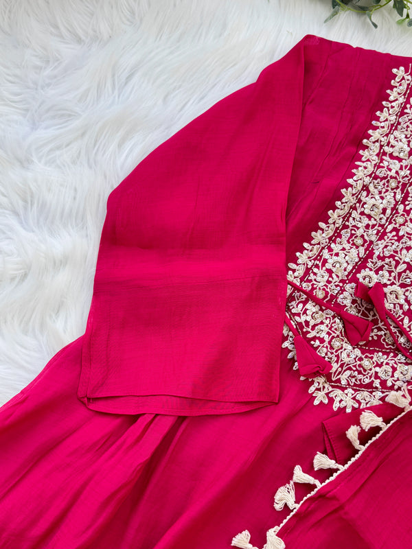 ✨ Mul Chanderi Embroidered Party Wear Kurti Set ✨