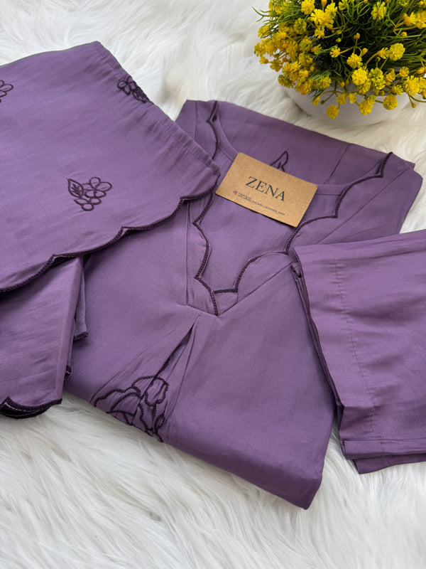 ✨ Mul Chanderi Embroidered Kurti Set ✨