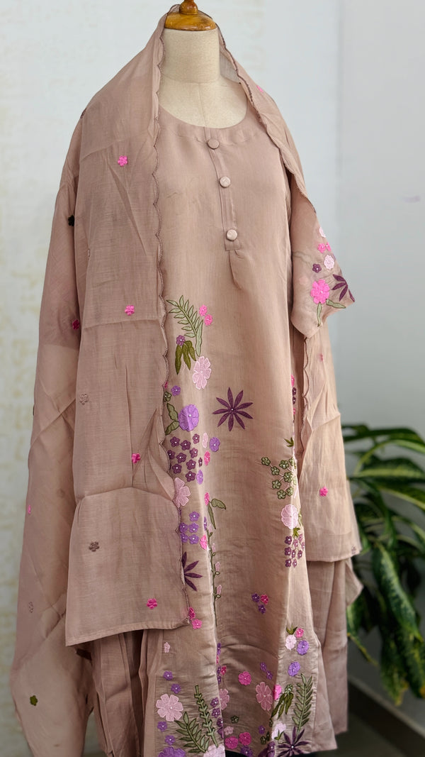 ✨ Mul Chanderi Embroidered Anarkali Set ✨