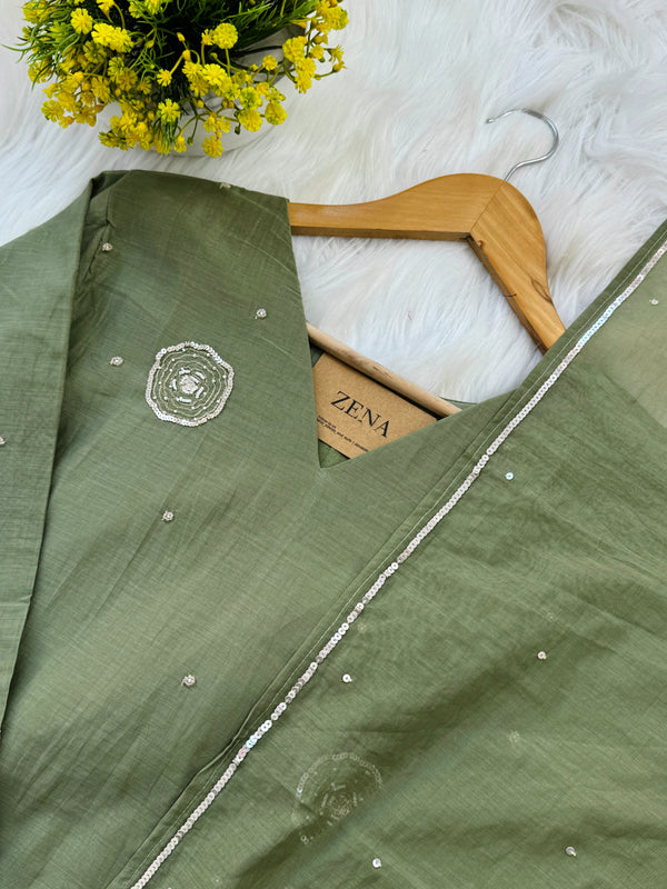 ✨ Premium Mul Chanderi Embroidered Kurti Set ✨