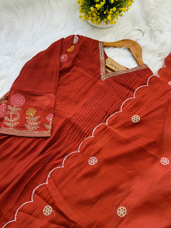 ✨ Mul Chanderi Embroidered Anarkali Set ✨