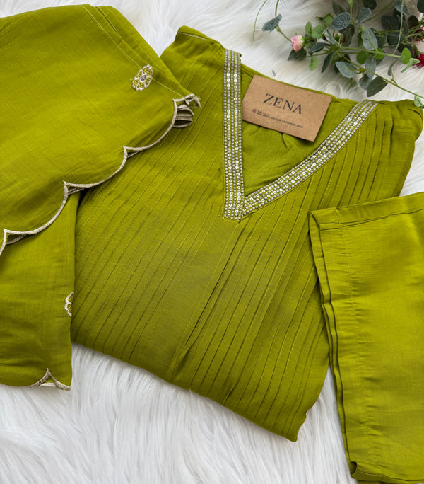 ✨ Mul Chanderi Embroidered Anarkali Set ✨