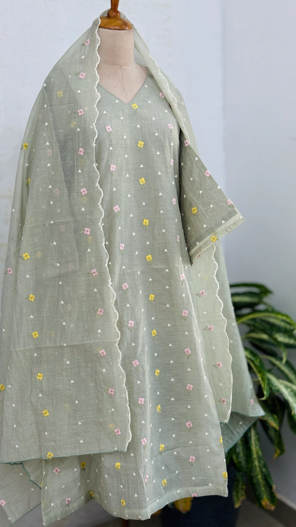 ✨ Pure Mul Chanderi Embroidered Kurti Set ✨