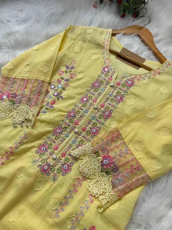 ✨ Premium Mul Cotton Embroidered Kurti Set ✨