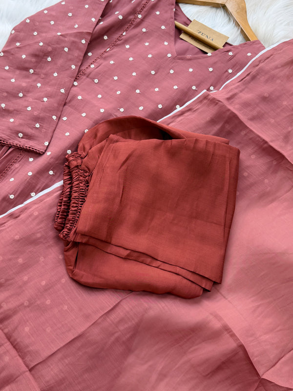 ✨ Mul Chanderi Thread Work A-Line Kurti Set ✨