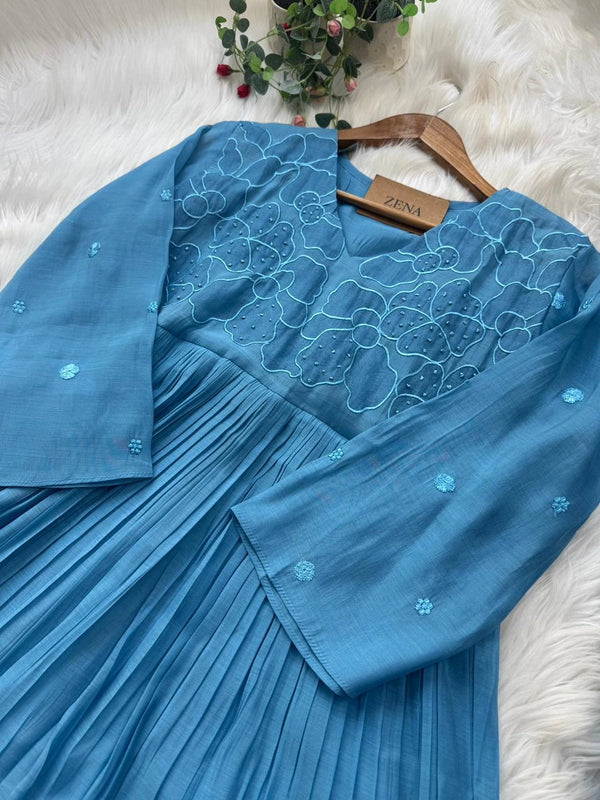✨ Mul Chanderi Appliqué Work Kurti Set ✨