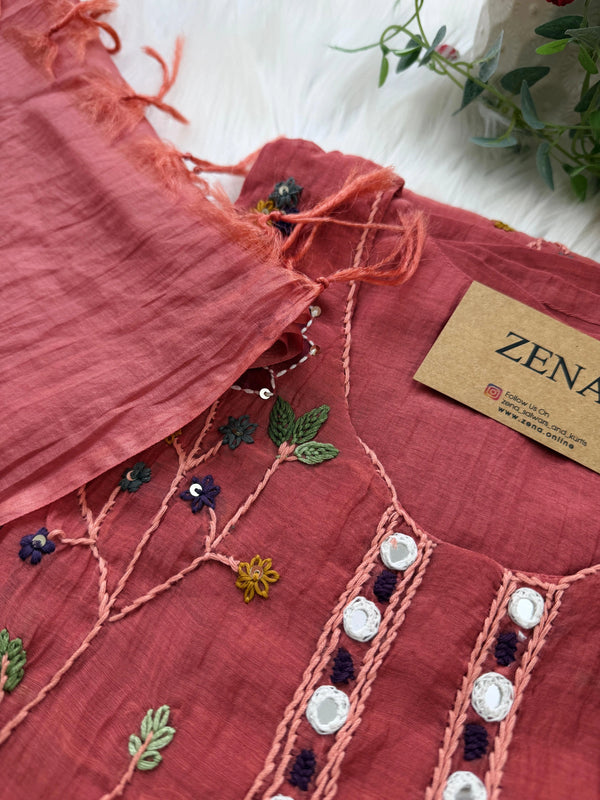 ✨ Premium Mul Chanderi Embroidered Kurti Set ✨
