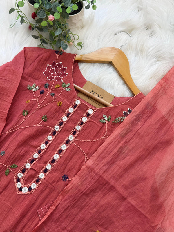 ✨ Premium Mul Chanderi Embroidered Kurti Set ✨