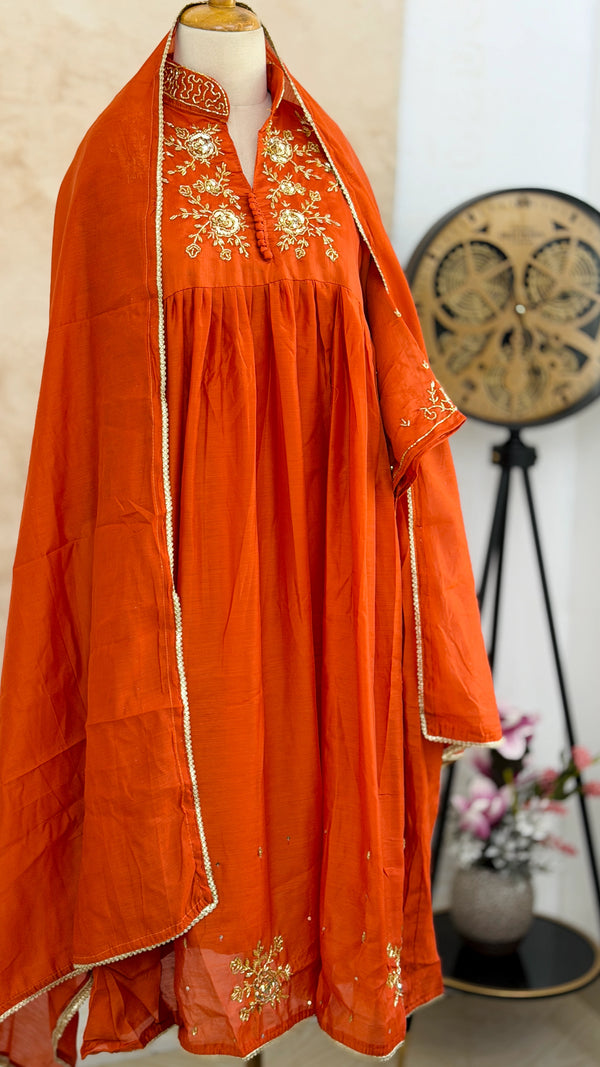 ✨ Glass Chanderi Handwork Anarkali Set ✨