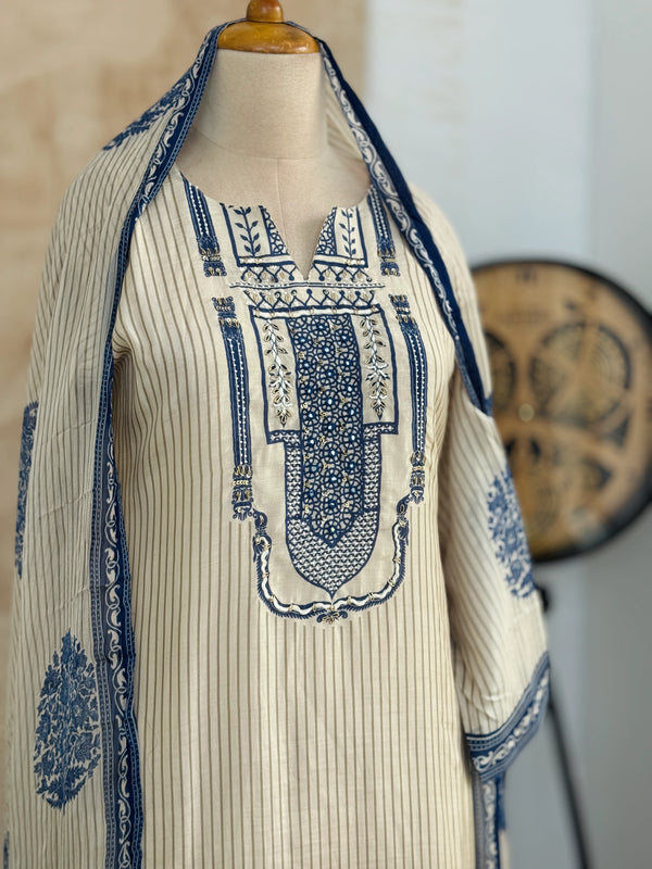 ✨ Pure Muslin Hand Detailed Kurti Set ✨