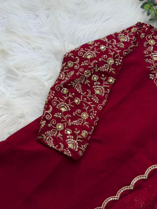 ✨ Glass Chanderi Embroidered Party Wear Kurti Set ✨
