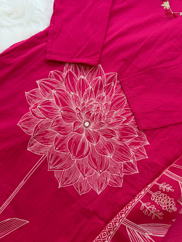 ✨ Pure Cotton Kurti Set with Thread Work Details ✨