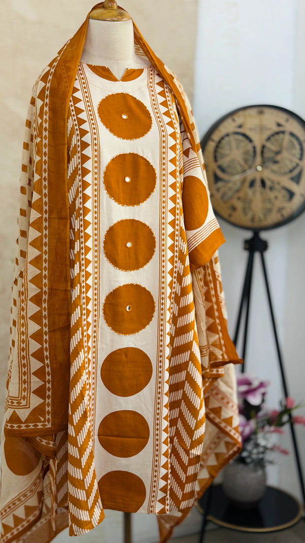 Pure Cotton Ready-to-Wear Kurti Set — Comfort Meets Everyday Elegance