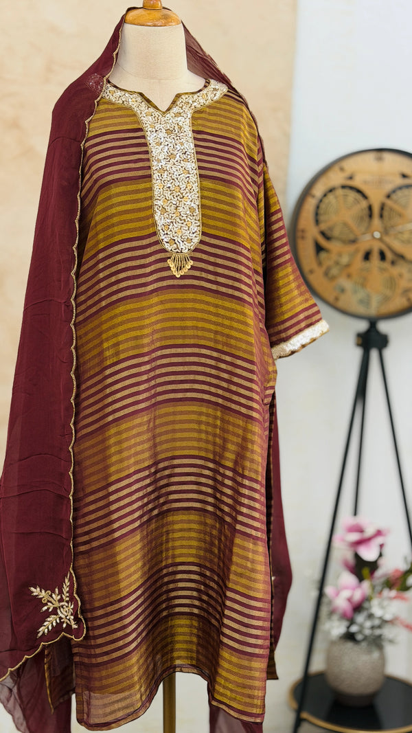 ✨ Premium Tissue Silk Hand Detailed Kurti Set ✨