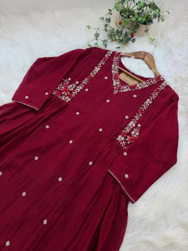✨ Premium Mul Chanderi Hand Work Kurti Set ✨