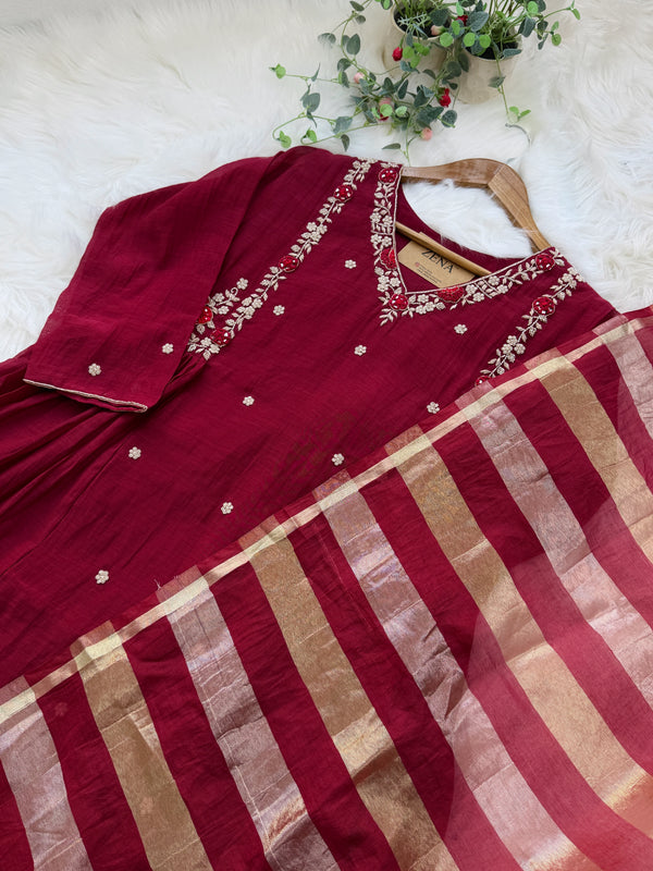 ✨ Premium Mul Chanderi Hand Work Kurti Set ✨