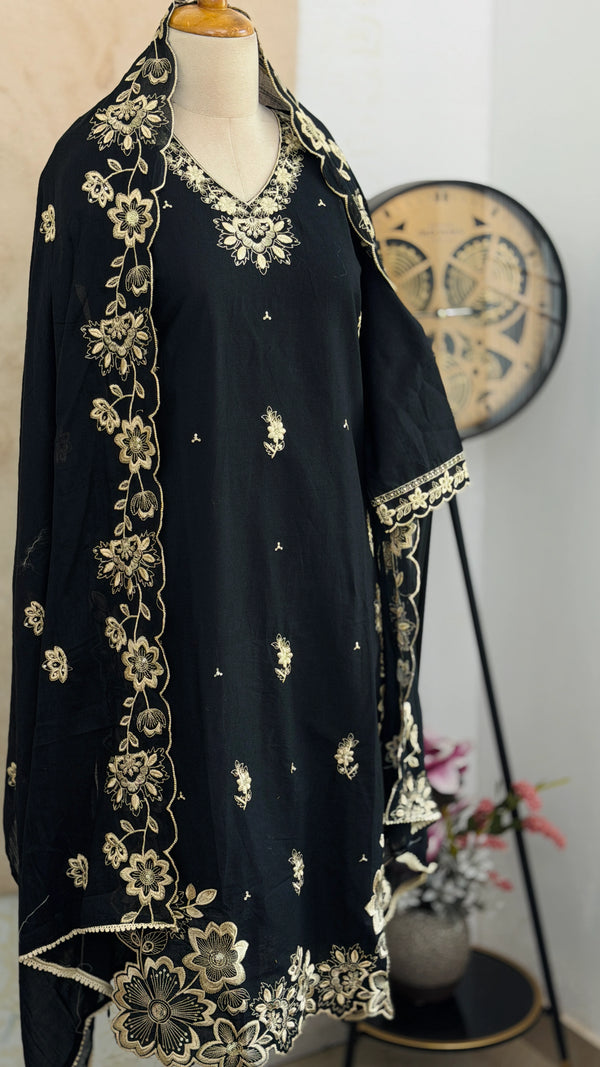 ✨ Pure Cotton Embroidered Kurti Set ✨
