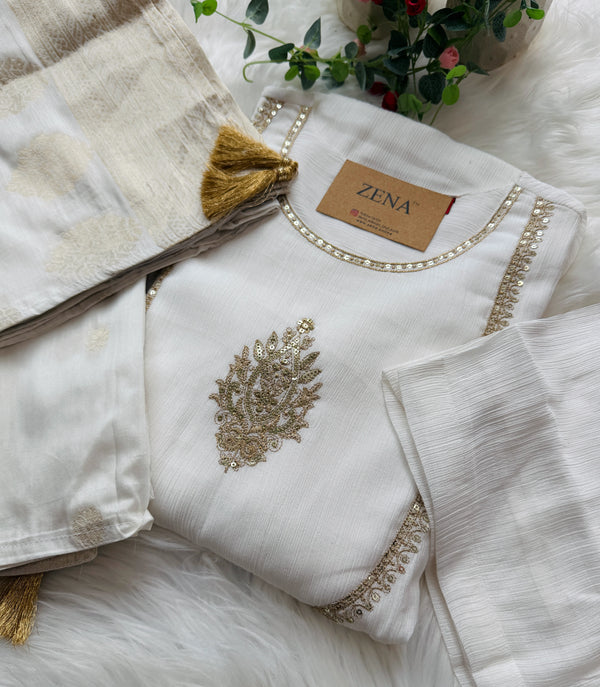 ✨ Chinnon Embroidered Anarkali Set ✨