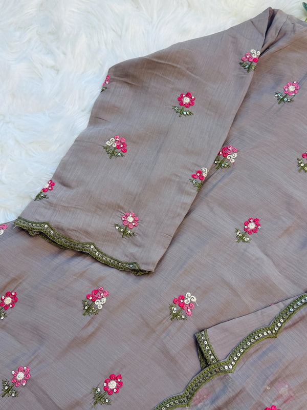 ✨ Glass Chanderi Embroidered A-Line Kurti Set ✨