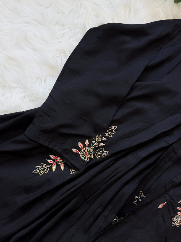 ✨ Mul Cotton Hand Detailed Anarkali Set ✨
