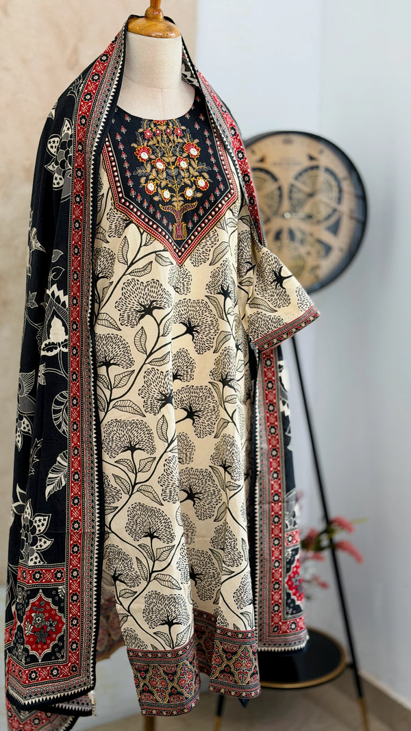 ✨ Pure Cotton Mirror Work Kurti Set ✨