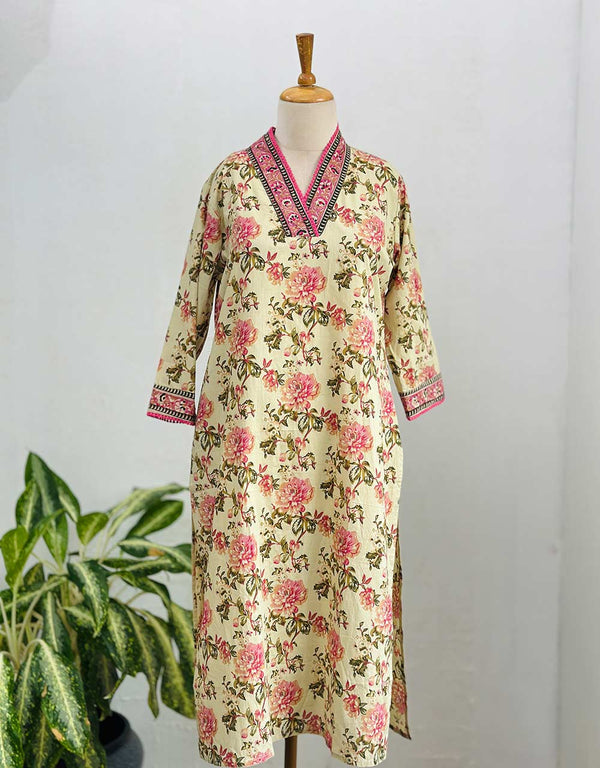 Ready-to-Wear Cotton Kurti - Effortless Comfort 🌟