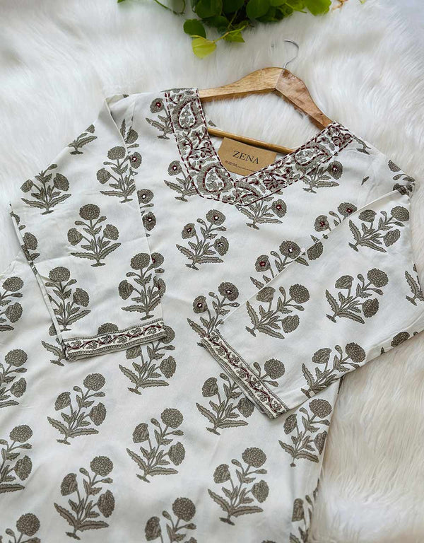 Ready-to-Wear Cotton Kurti - Effortless Comfort 🌟