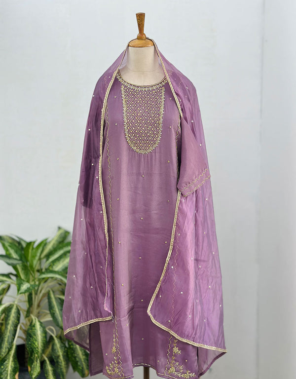 Georgette Ready-to-Wear Handwork Suit – Timeless Elegance & Craftsmanship ✨