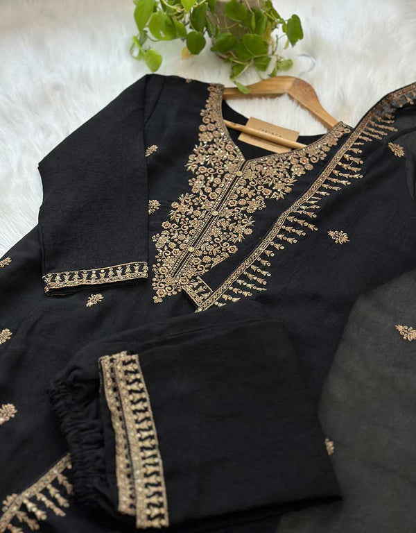 Shimmer Silk Ready-to-Wear Hand Work Kurti Set – Radiate Elegance ✨