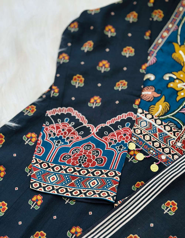 Pure Muslin Ready-to-Wear Hand Work Kurti Set – Effortless Elegance & Comfort ✨