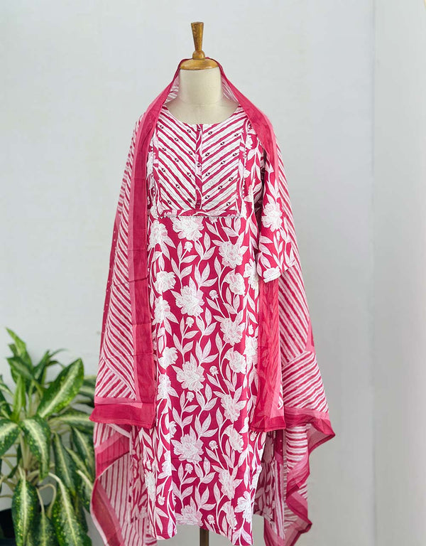 Timeless Comfort – READY TO WEAR PURE COTTON KURTI SET ✨