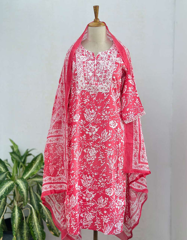 Pure Comfort – READY TO WEAR PURE COTTON KURTI SET 🌿✨